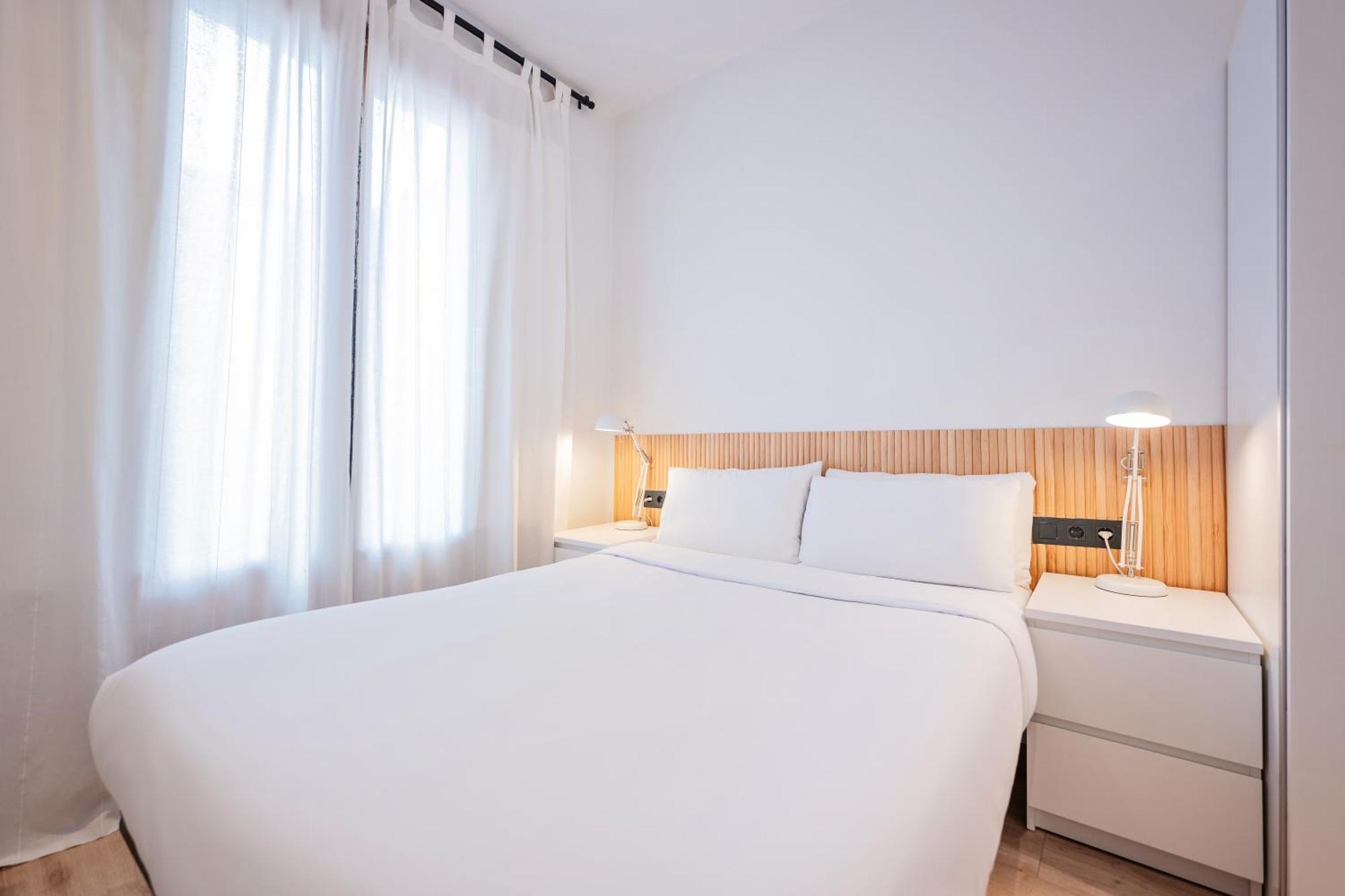 Apartament Sweett - Urgell Eixample Barcelona Zewnętrze zdjęcie